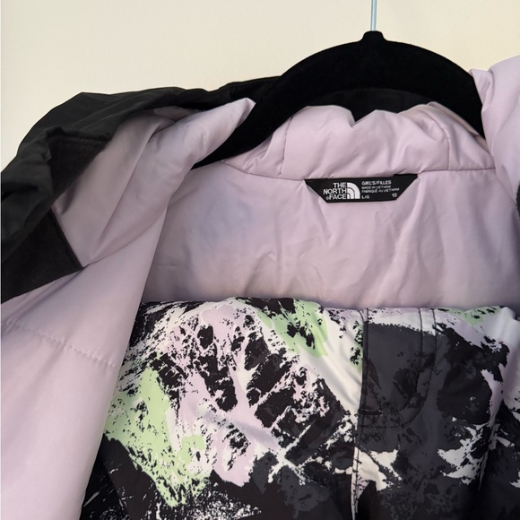 The North Face Girls' Freedom Extreme Insulated Jacket + Snow Pants - size 12 L - Picture 12 of 13